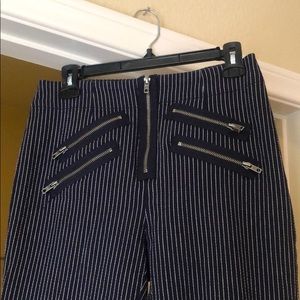UO white pinstriped blue pants. W/ Zippers!!